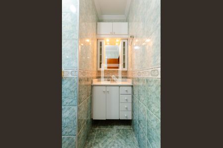 Casa à venda com 215m², 4 quartos e 5 vagasBanheiro da Suíte