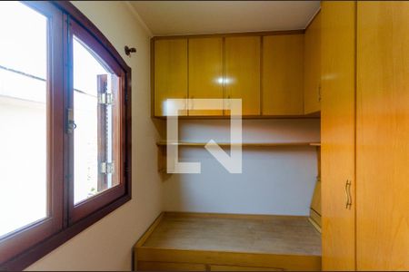Casa à venda com 215m², 4 quartos e 5 vagasQuarto 2