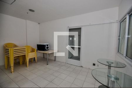 Apartamento para alugar com 60m², 3 quartos e 1 vagaÁrea Comum