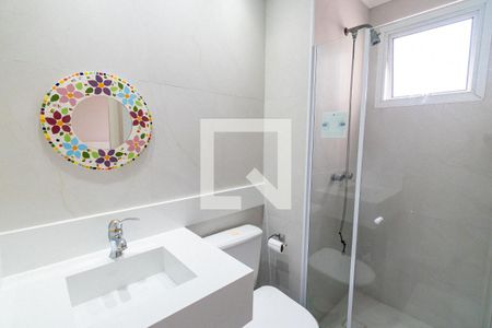 Banheiro da Suíte de apartamento para alugar com 3 quartos, 82m² em Chácara Inglesa, São Paulo