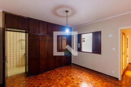 Suíte de casa para alugar com 3 quartos, 252m² em Vila Ema, São Paulo