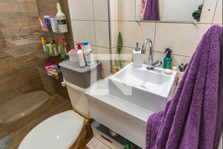 Banheiro de apartamento para alugar com 3 quartos, 75m² em Baeta Neves, São Bernardo do Campo