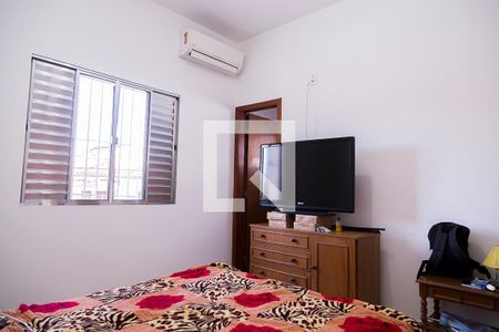 Casa à venda com 126m², 3 quartos e 2 vagas Casa à venda com 126m², 3 quartos e 2 vagasSuíte