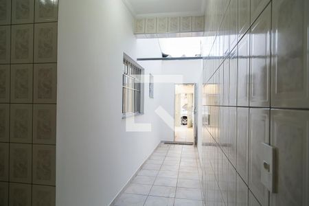 Casa à venda com 126m², 3 quartos e 2 vagas Casa à venda com 126m², 3 quartos e 2 vagasCorredor Lateral