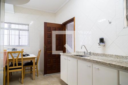 Casa à venda com 126m², 3 quartos e 2 vagas Casa à venda com 126m², 3 quartos e 2 vagasCozinha