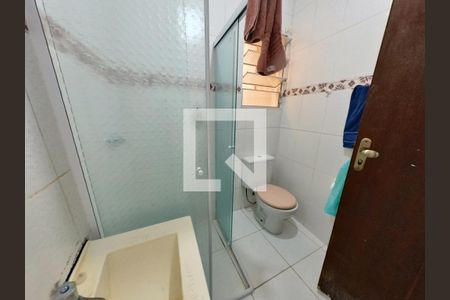 Banheiro Quarto 1 de casa para alugar com 3 quartos, 250m² em Jardim Líbano, São Paulo