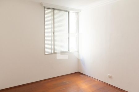 Quarto 2 de apartamento para alugar com 3 quartos, 130m² em Itaim Bibi, São Paulo