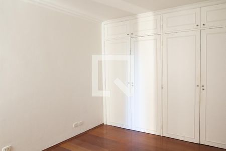 Apartamento para alugar com 130m², 3 quartos e 1 vaga Apartamento para alugar com 130m², 3 quartos e 1 vagaQuarto 2