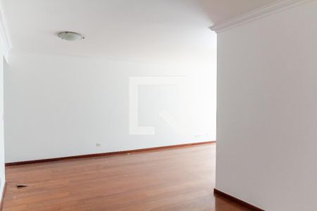 Apartamento para alugar com 130m², 3 quartos e 1 vaga Apartamento para alugar com 130m², 3 quartos e 1 vagaSala