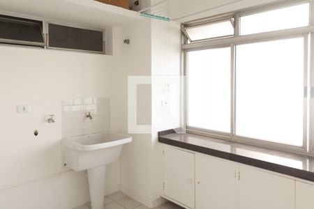 Apartamento para alugar com 130m², 3 quartos e 1 vaga Apartamento para alugar com 130m², 3 quartos e 1 vagaÁrea de Serviço