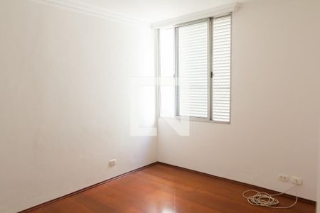 Apartamento para alugar com 130m², 3 quartos e 1 vaga Apartamento para alugar com 130m², 3 quartos e 1 vagaSuíte