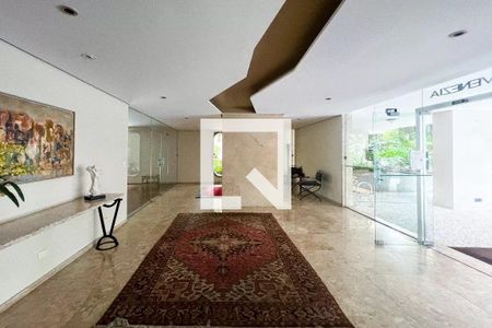 Apartamento para alugar com 130m², 3 quartos e 1 vaga Apartamento para alugar com 130m², 3 quartos e 1 vagaHall social