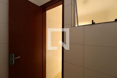 Casa à venda com 156m², 3 quartos e 2 vagasBanheiro de Serviço