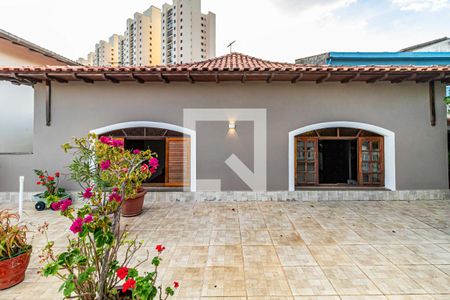 Casa à venda com 250m², 3 quartos e 3 vagasÁrea externa