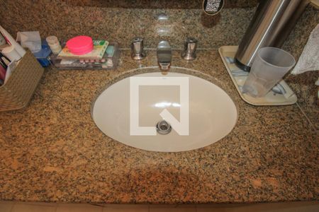 Casa à venda com 525m², 5 quartos e 5 vagasBanheiro do Quarto 4