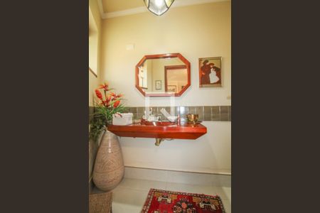 Casa à venda com 525m², 5 quartos e 5 vagasLavabo