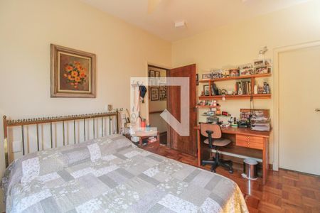 Casa à venda com 525m², 5 quartos e 5 vagasQuarto 3