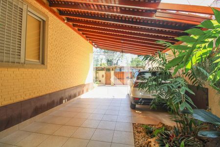 Casa à venda com 525m², 5 quartos e 5 vagasÁrea Externa