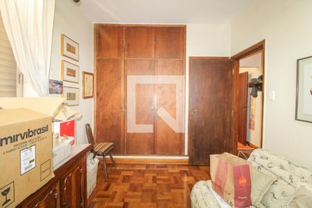 Casa à venda com 525m², 5 quartos e 5 vagasQuarto 1