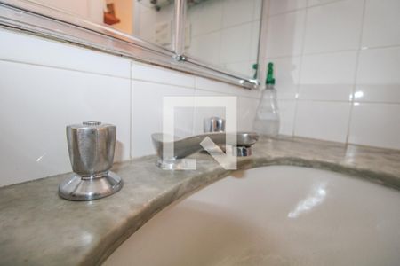 Casa à venda com 525m², 5 quartos e 5 vagasBanheiro do Quarto 3