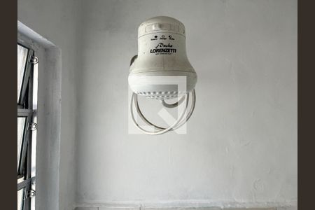 Banheiro de casa para alugar com 1 quarto, 40m² em Vila Guarani (zona Sul), São Paulo