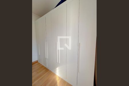 Apartamento à venda com 57m², 2 quartos e 1 vagaQuarto 2