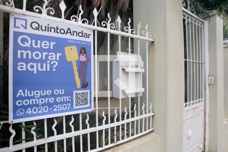 Casa à venda com 250m², 3 quartos e 2 vagasPlaquinha