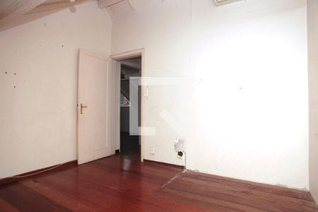 Casa à venda com 250m², 3 quartos e 2 vagasQuarto 2