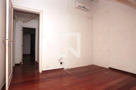 Casa à venda com 250m², 3 quartos e 2 vagasQuarto 2