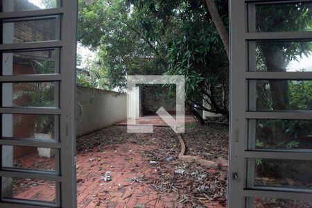 Casa à venda com 250m², 3 quartos e 2 vagasCozinha Vista