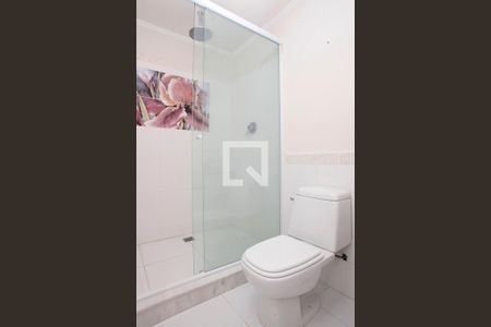 Casa à venda com 250m², 3 quartos e 2 vagasBanheiro Quarto 1 Suíte