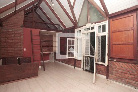 Casa à venda com 250m², 3 quartos e 2 vagasQuarto 3 Suíte Edícula