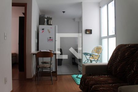 Sala de apartamento para alugar com 2 quartos, 40m² em Santos Dumont, São Leopoldo