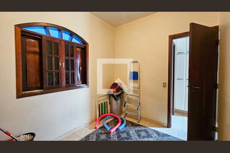 Casa à venda com 240m², 4 quartos e 4 vagasQuarto