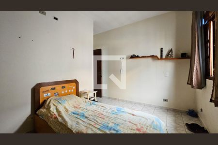 Casa à venda com 240m², 4 quartos e 4 vagasSuíte 4