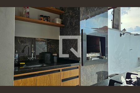 Casa à venda com 240m², 4 quartos e 4 vagasBanheiro