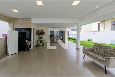 Casa à venda com 558m², 4 quartos e 4 vagasQuintal