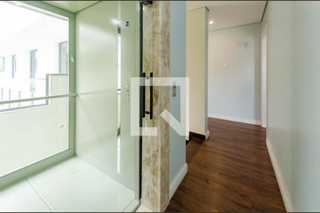 Casa à venda com 558m², 4 quartos e 4 vagasElevador