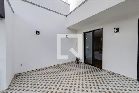 Casa à venda com 558m², 4 quartos e 4 vagasVaranda