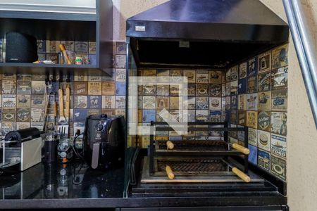 Casa de condomínio à venda com 79m², 2 quartos e 1 vagaÁrea de Serviço e Churrasqueira