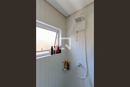 Casa de condomínio à venda com 79m², 2 quartos e 1 vagaBanheiro da Suíte 1