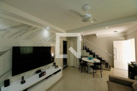 Sala de casa de condomínio à venda com 2 quartos, 100m² em Vila Lucia, São Paulo