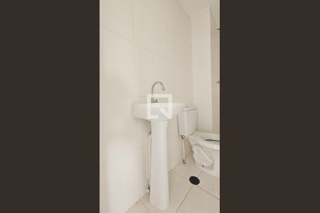 Banheiro de apartamento à venda com 2 quartos, 37m² em Jardim Prudência, São Paulo