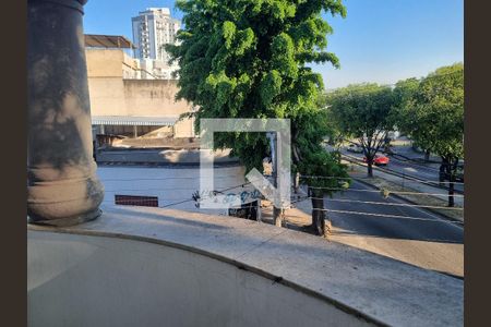 Apartamento à venda com 120m², 2 quartos e sem vagaVaranda