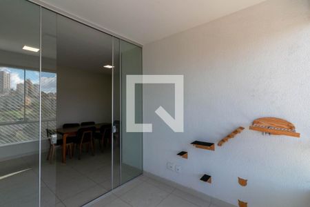 Varanda de apartamento à venda com 3 quartos, 72m² em João Pinheiro, Belo Horizonte