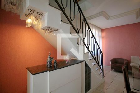 Bancada escada de apartamento para alugar com 4 quartos, 191m² em Palmares, Belo Horizonte