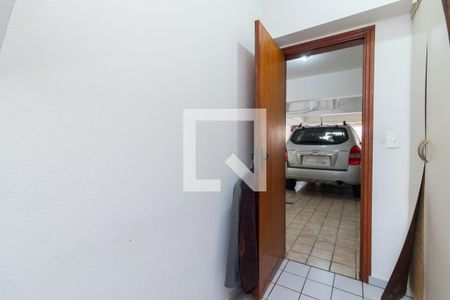 Casa à venda com 220m², 3 quartos e 4 vagasQuarto de Serviço