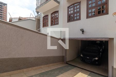 Casa à venda com 220m², 3 quartos e 4 vagasGaragem