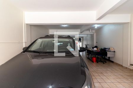 Casa à venda com 220m², 3 quartos e 4 vagasGaragem