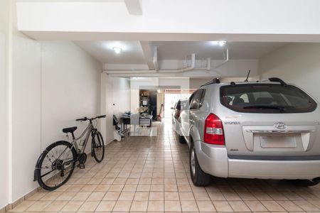 Casa à venda com 220m², 3 quartos e 4 vagasGaragem